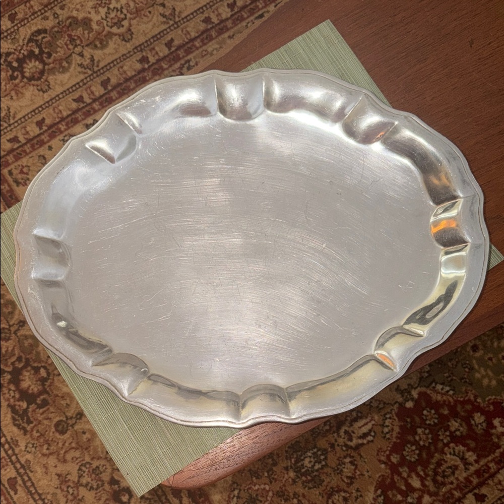 Wilton Armetale Scalloped Serving Platter